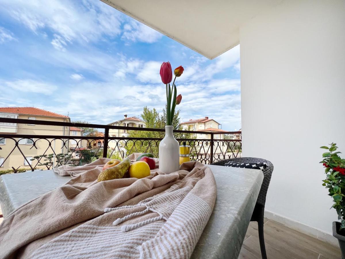 Apartments Valerian Novigrad Istria 外观 照片